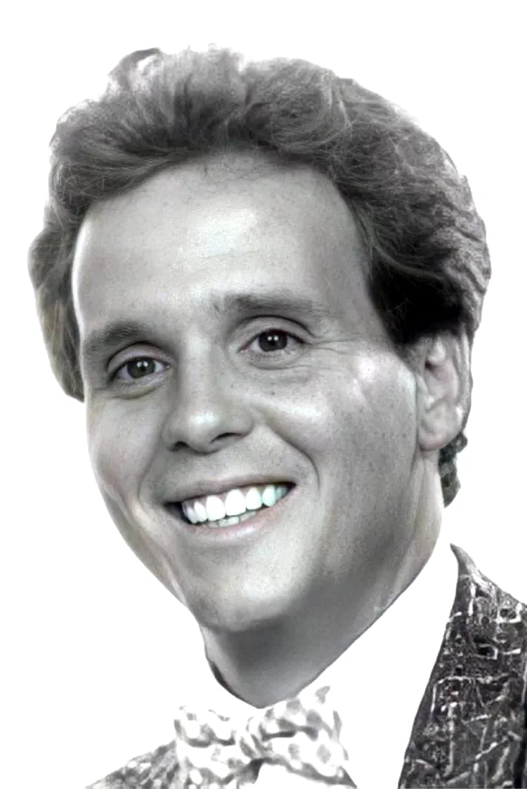  Dan Monahan