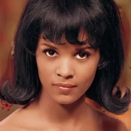  Jeannie Bell