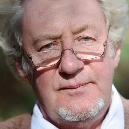  John Bett