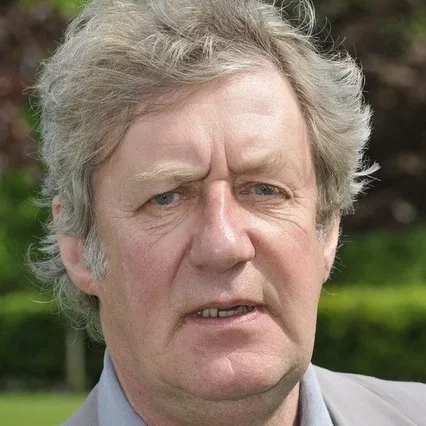  John Bett