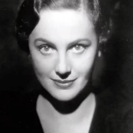  Frieda Inescort