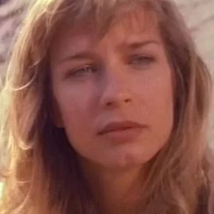  Heidi Paine
