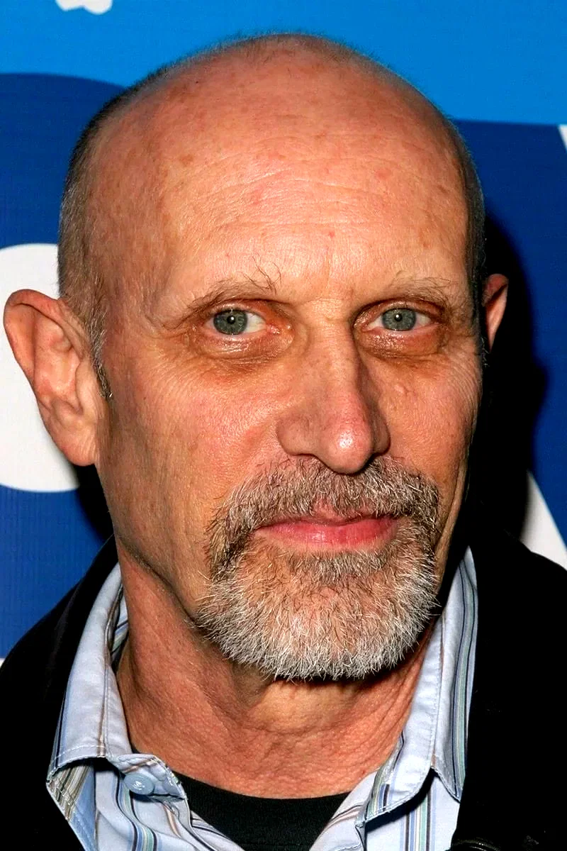  Richard Marcus