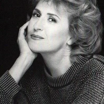  Enid Kent