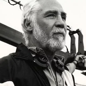  Robert M. Young