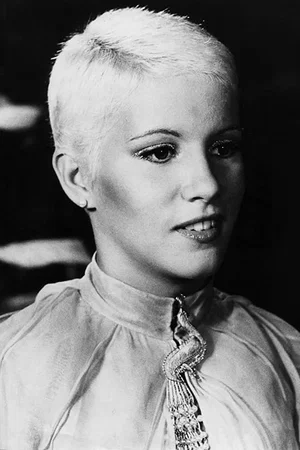  Annie Belle photo