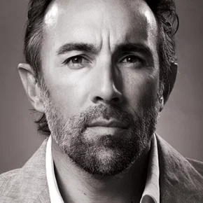 Photo star :  Francesco Quinn