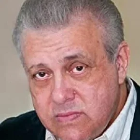 Photo star : Vic Polizos