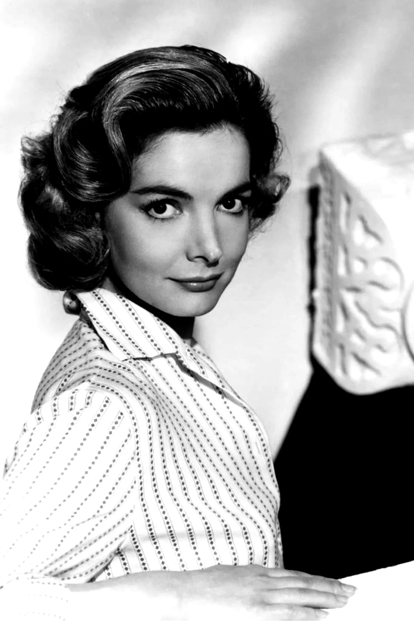 Elizabeth  Sellars