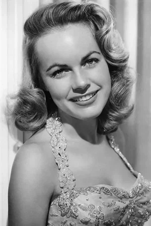  Terry Moore