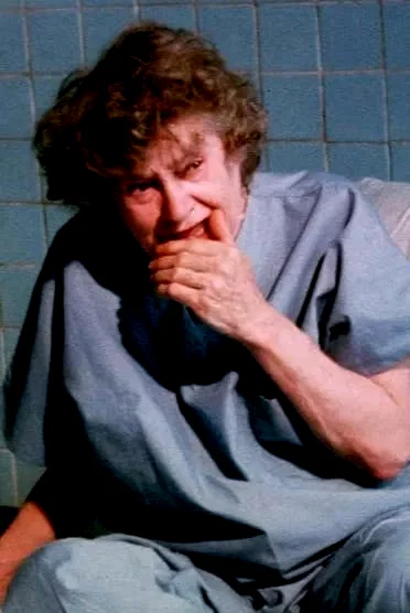  Evelyn Smith