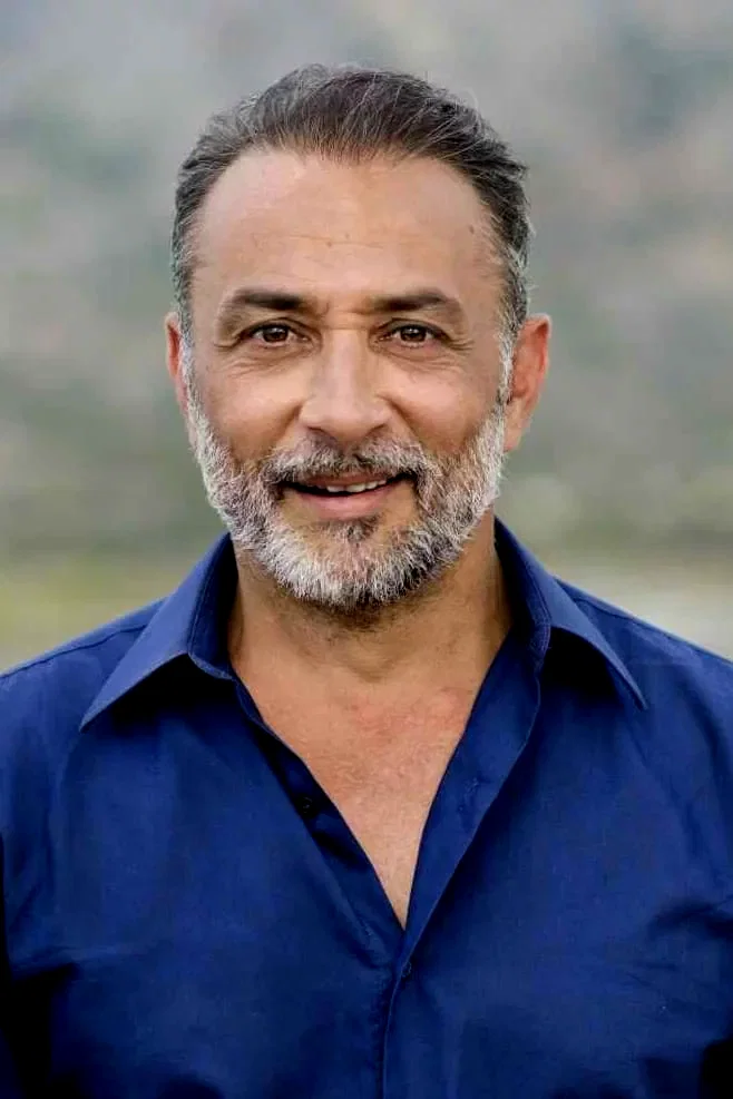  Vassilis Kukalani