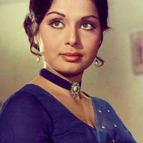 Photo star :  Rakhee Gulzar
