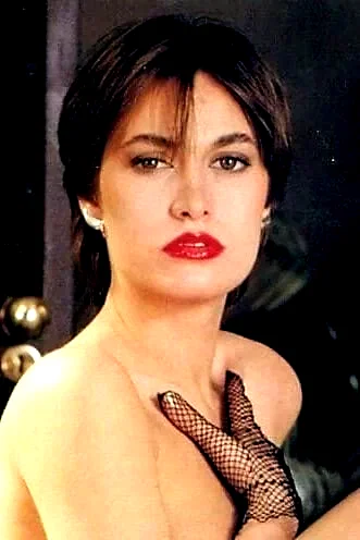  Eva Liberteen