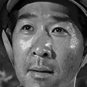 Photo star : Dale Ishimoto