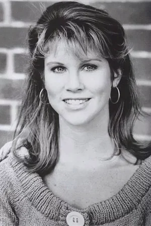 Leah  Ayres photo