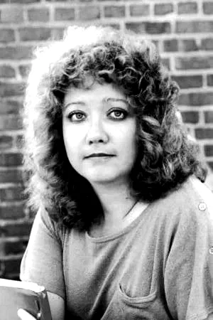  Susan Eloise Hinton