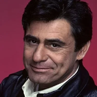  James Farentino