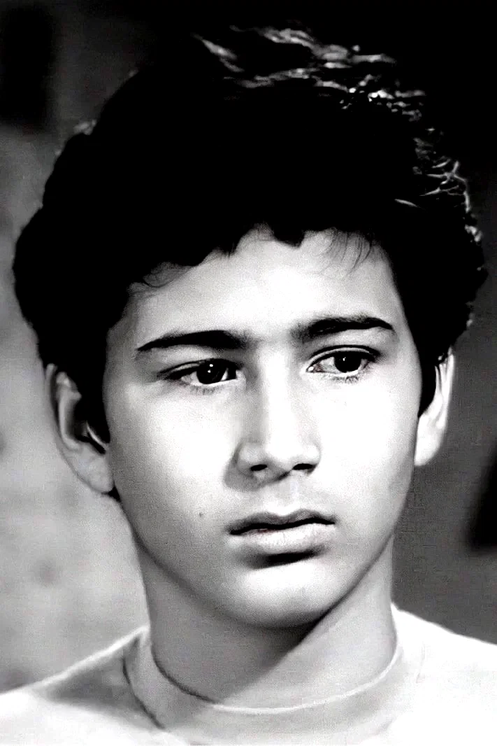  Danny Bravo
