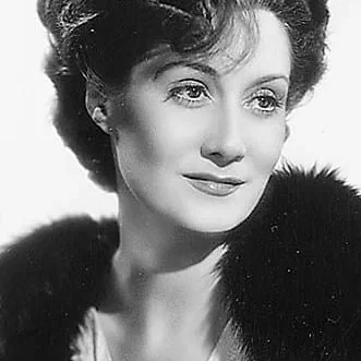  Gloria Holden