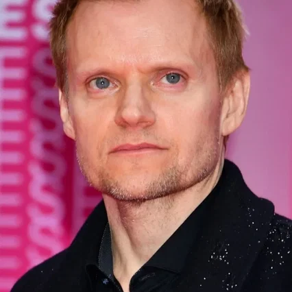 Marc Warren