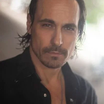 Daniel Buran