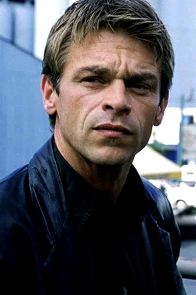 Ian Tracey
