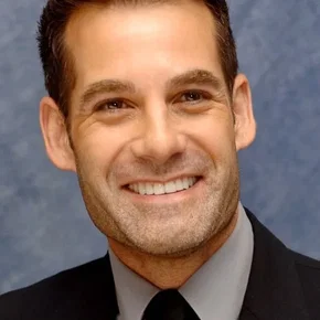 Photo star : Adrian Pasdar