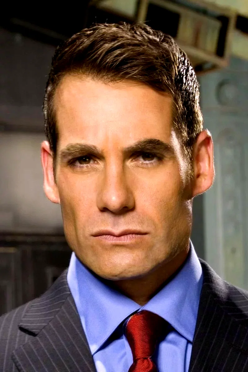 Adrian Pasdar