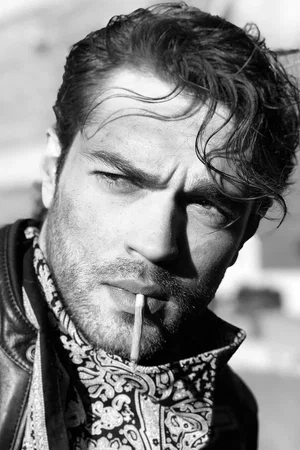  Furkan Andıç