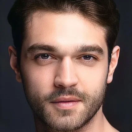  Furkan Andıç
