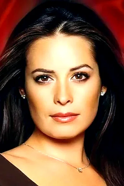 Holly   Marie Combs