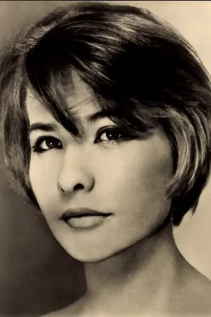 Mari Torocsik photo