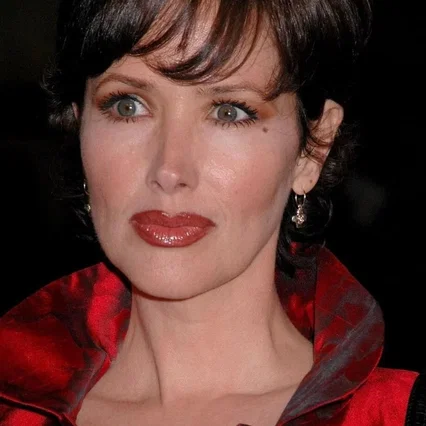  Janine Turner