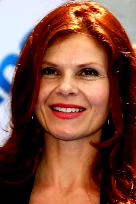 Lolita Davidovich
