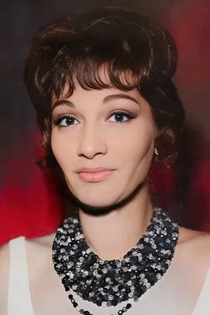  Ayfer Feray