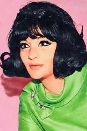  Ayfer Feray photo