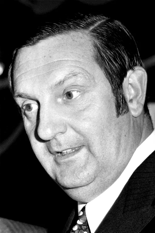  Jacques Charon
