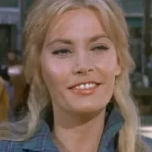 Sandra Warner