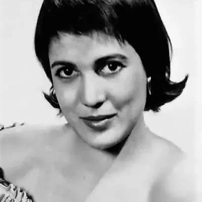  Roberta Haynes