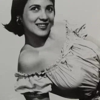  Roberta Haynes