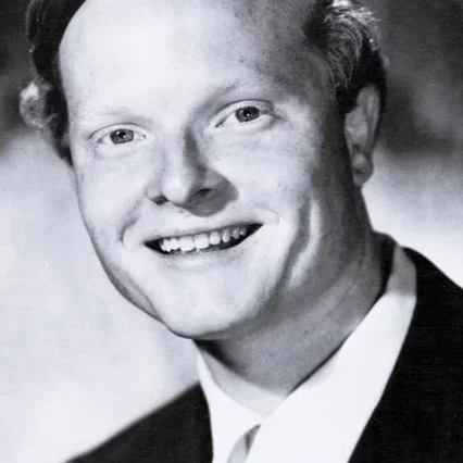 Robert Easton