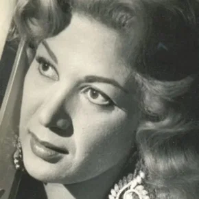 Photo star :  Hoda Soltan