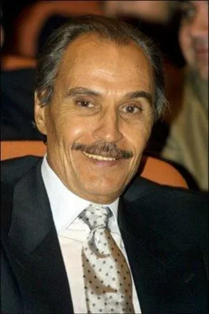  Ezzat Al Alaily photo