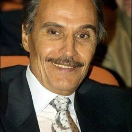  Ezzat Al Alaily