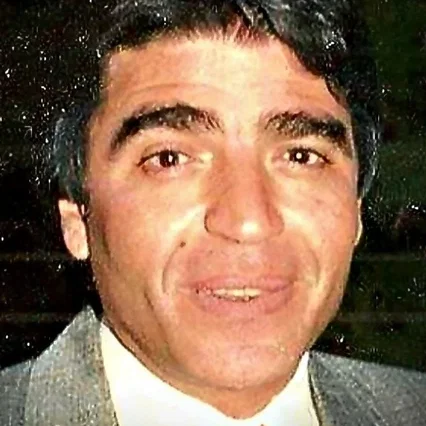  Mahmoud El Guindi