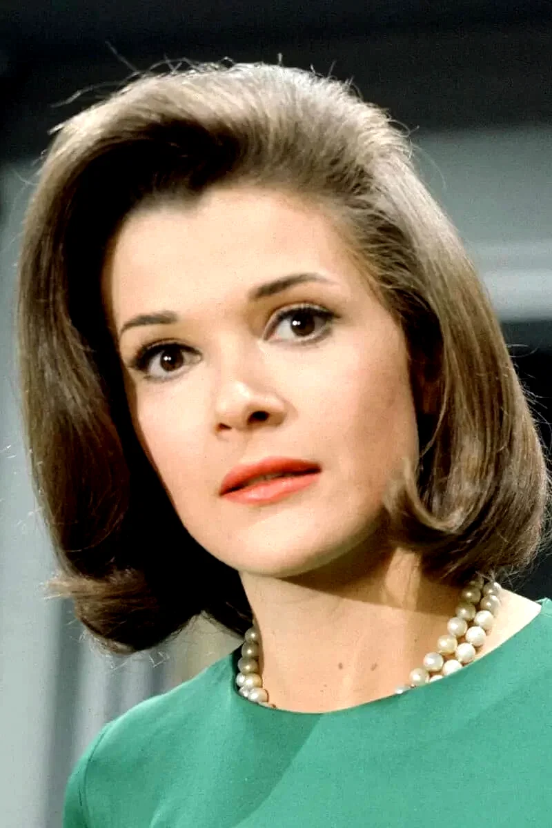 Jessica  Walter