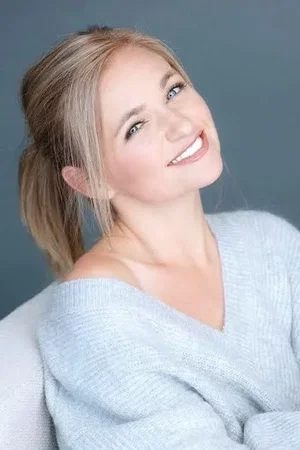  Ivyann Schwan photo