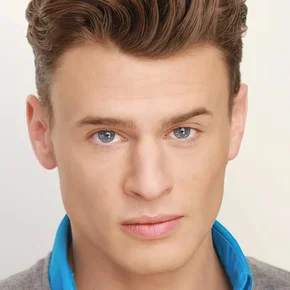 Photo star : Blake McIver Ewing