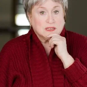 Photo star :  Carole Ita White